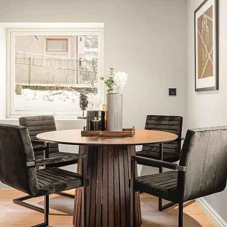 View - 4br & 2br & 1br - B11 * Odda